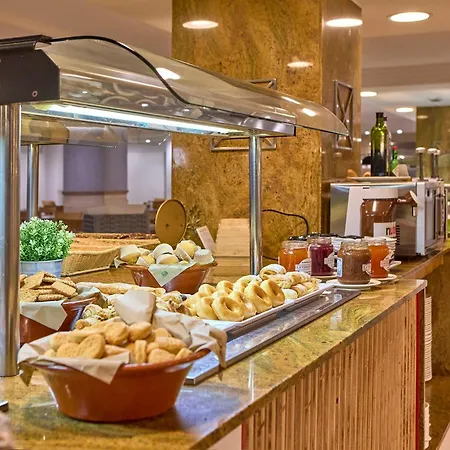 Hotel Universal Perla