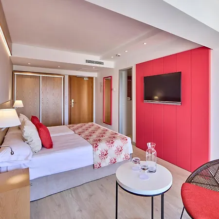 Hotel Universal Perla