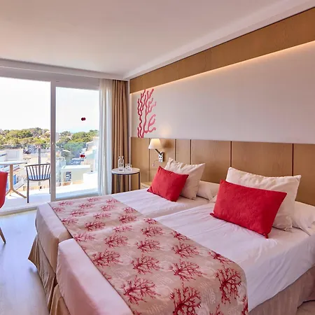 Universal Perla S'Illot (Mallorca)