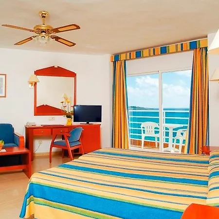 Universal Perla Hotel
