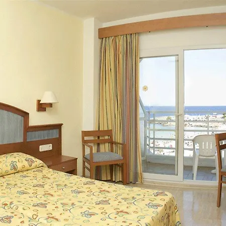Universal Perla Hotel 4*