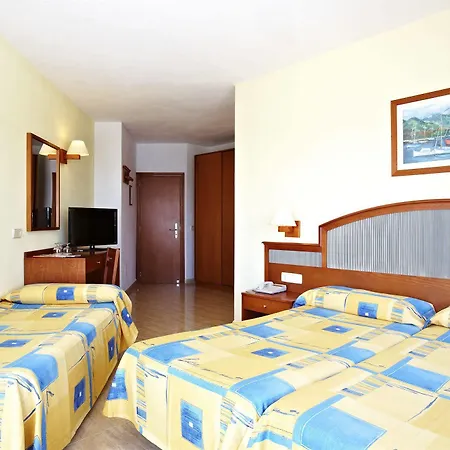 Hotel Universal Perla 4*