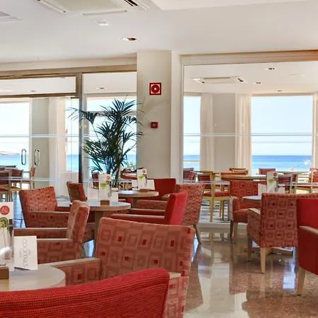 Universal Perla Hotel