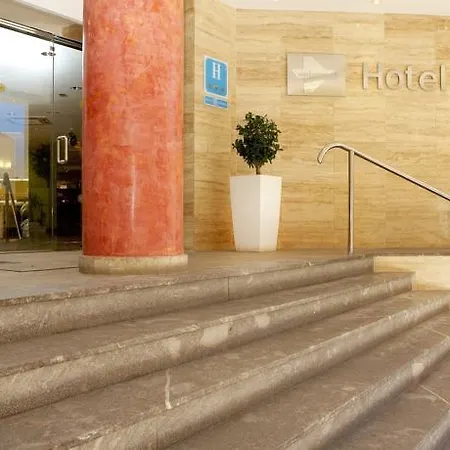 Universal Perla Hotel